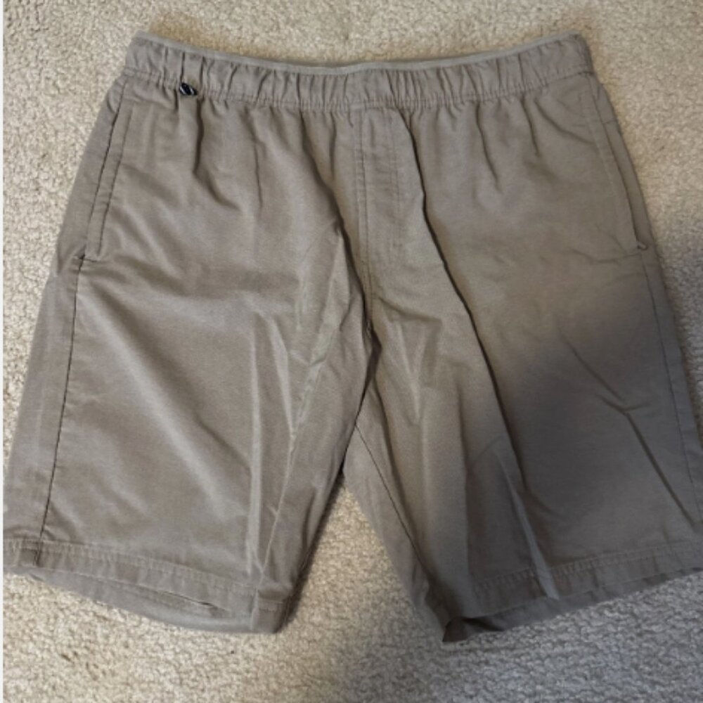Men’s Voyager Khaki-Style Shorts - Size XL